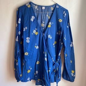 Old Navy floral long sleeved blouse.